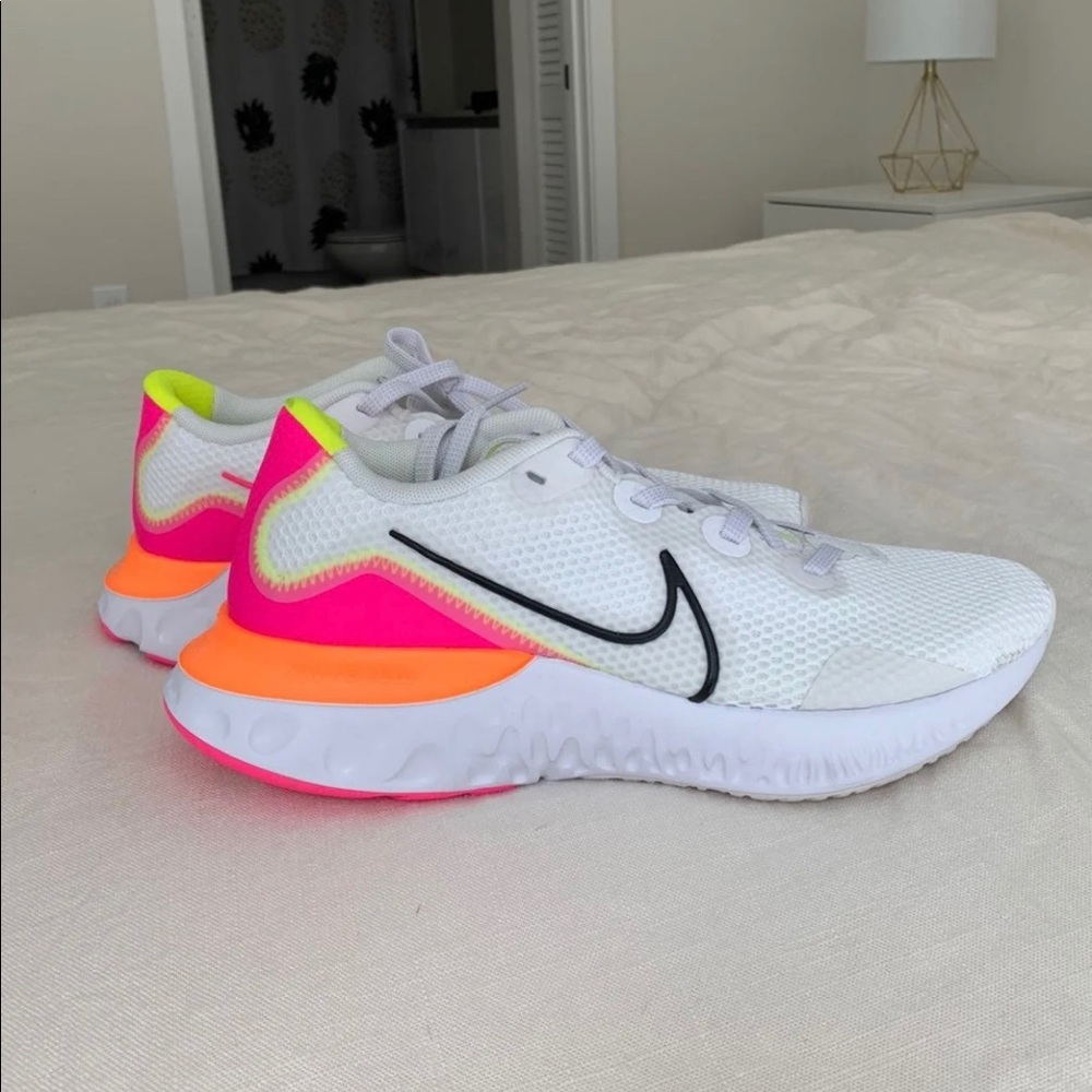 nike gym shoes